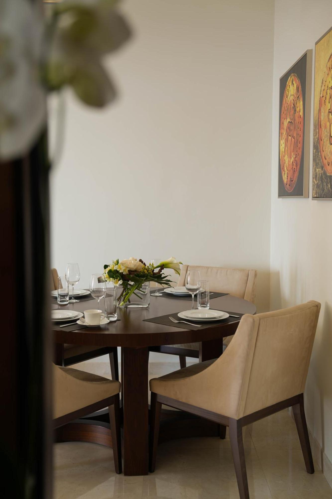 Intercontinental Hotels Doha Residences Extérieur photo